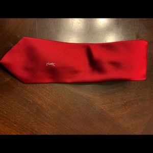 Vintage YesSaintLaurent Men’s Necktie.